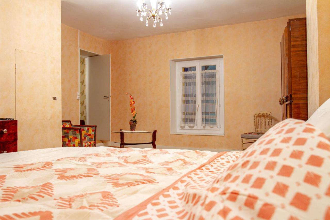 Le Loup Qui Dort Bed & Breakfast Longwy-sur-le-Doubs Exterior foto