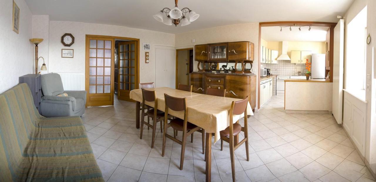Le Loup Qui Dort Bed & Breakfast Longwy-sur-le-Doubs Exterior foto