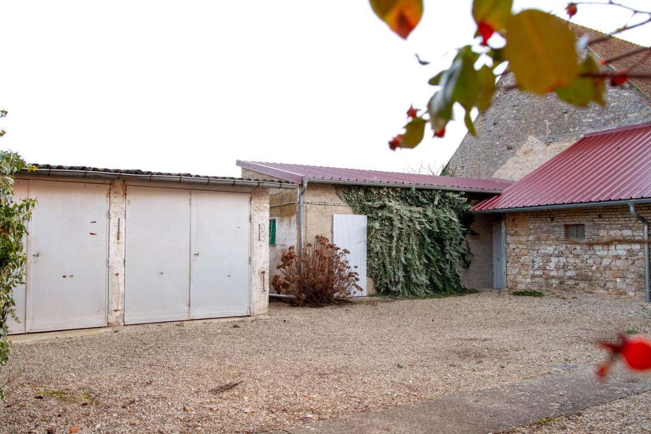 Le Loup Qui Dort Bed & Breakfast Longwy-sur-le-Doubs Exterior foto