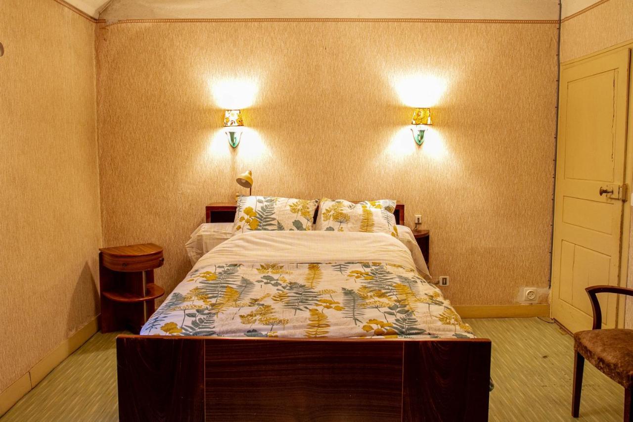 Le Loup Qui Dort Bed & Breakfast Longwy-sur-le-Doubs Exterior foto